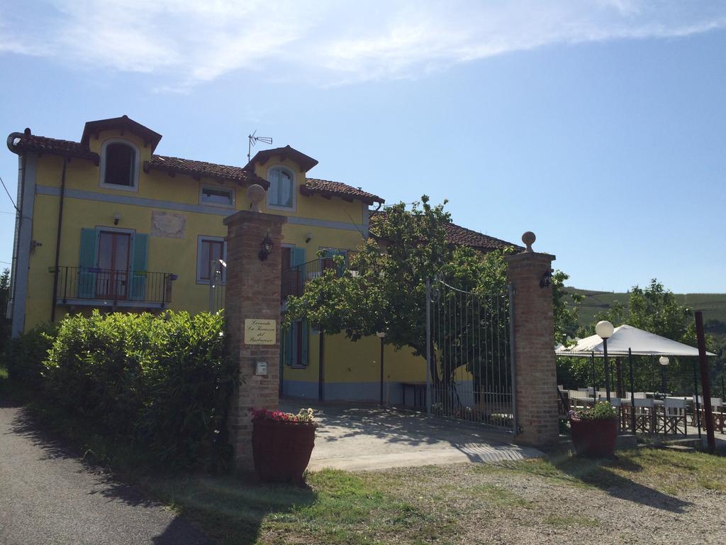 La Terrazza Del Barbaresco Bed & Breakfast Neviglie Bagian luar foto